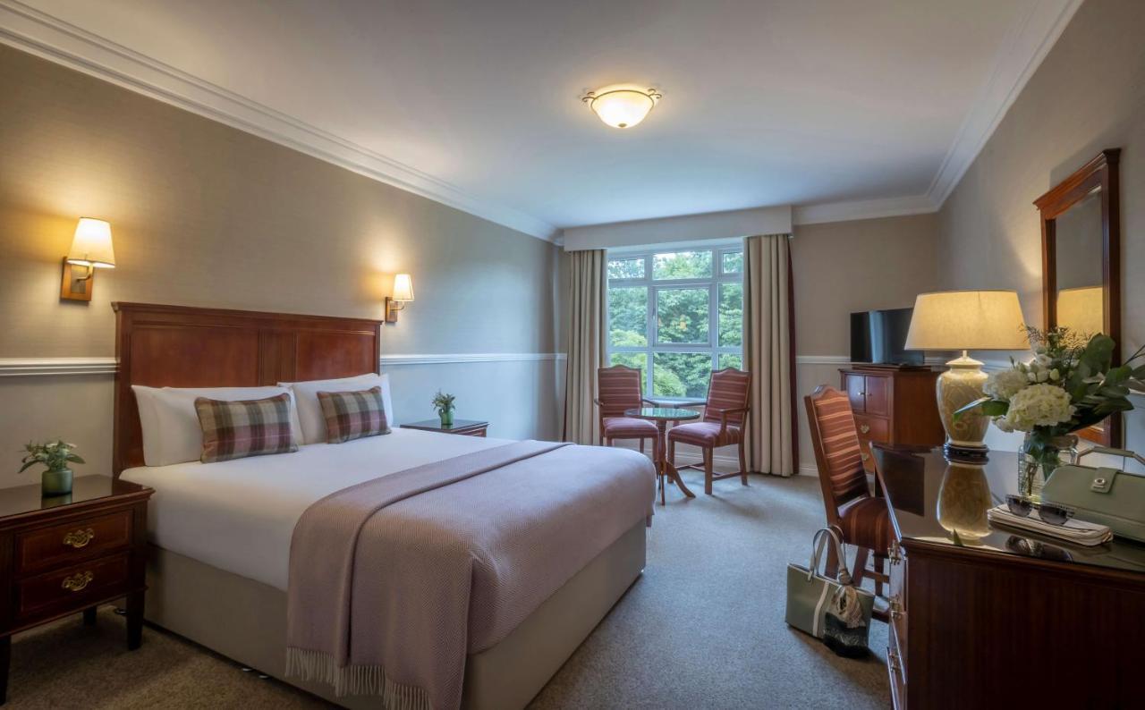 Court Yard Hotel Leixlip ภายนอก รูปภาพ