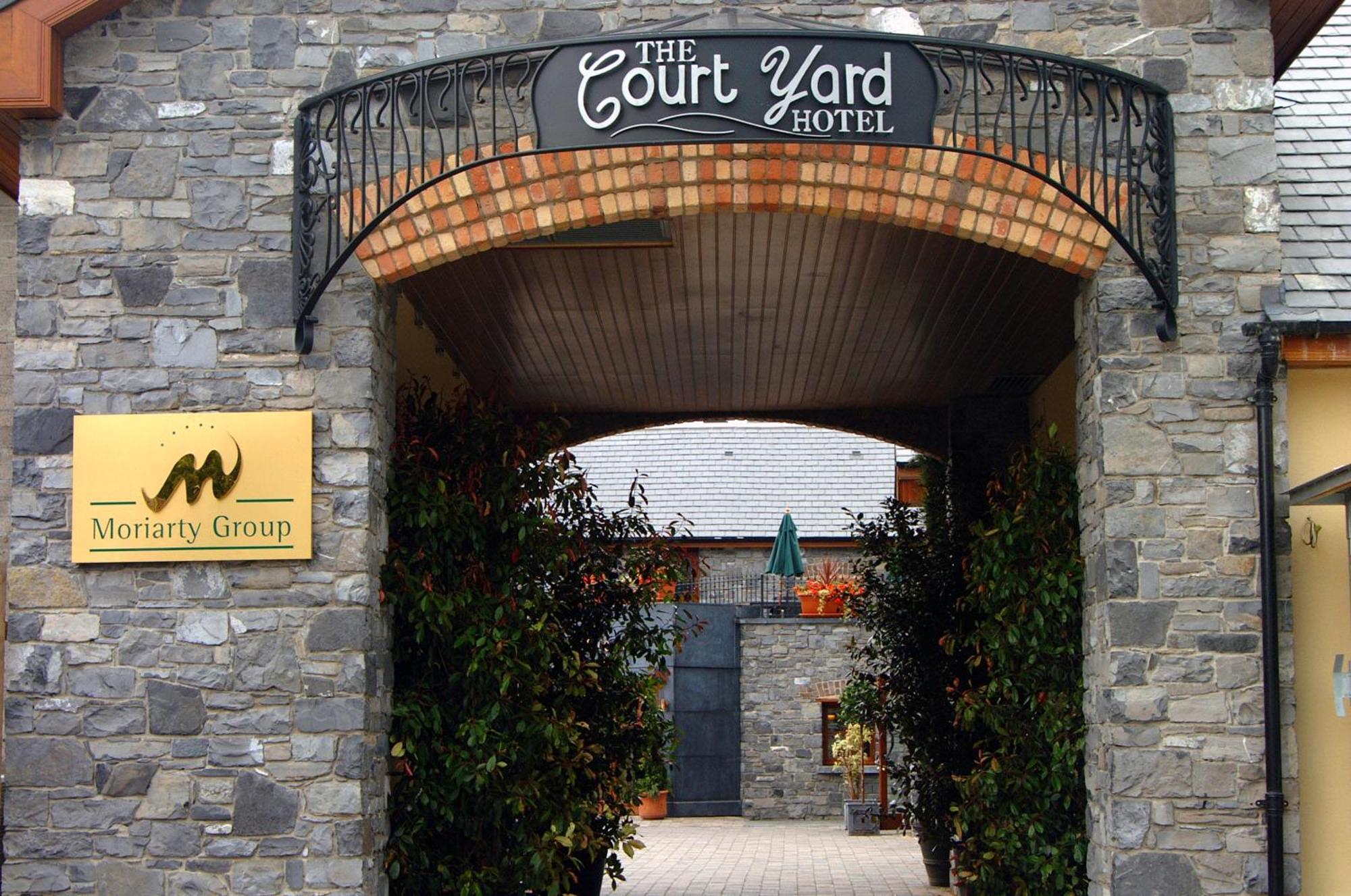 Court Yard Hotel Leixlip ภายนอก รูปภาพ